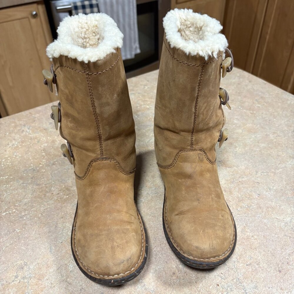 UGG Australia Kona Chestnut Suede Leather Boots W/ Shearling Toggle Close 6 - Picture 2 of 13